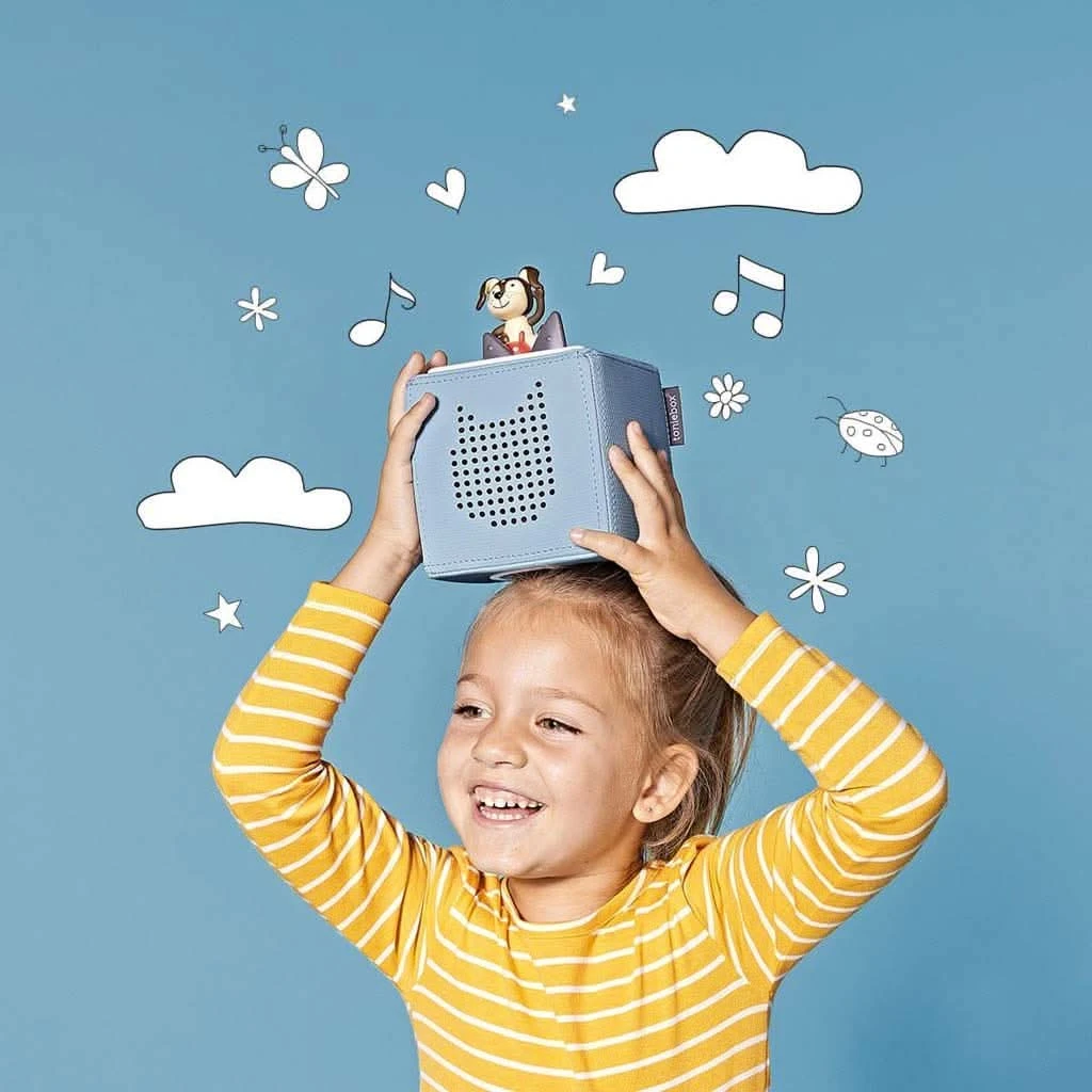 Tonies Toniebox Playtime Puppy Starter Set With Foldable Headphones And Carrying Case 2 Tonies Toniebox Playtime Puppy Starter Set With Foldable Headphones And Carrying Case - Image 2